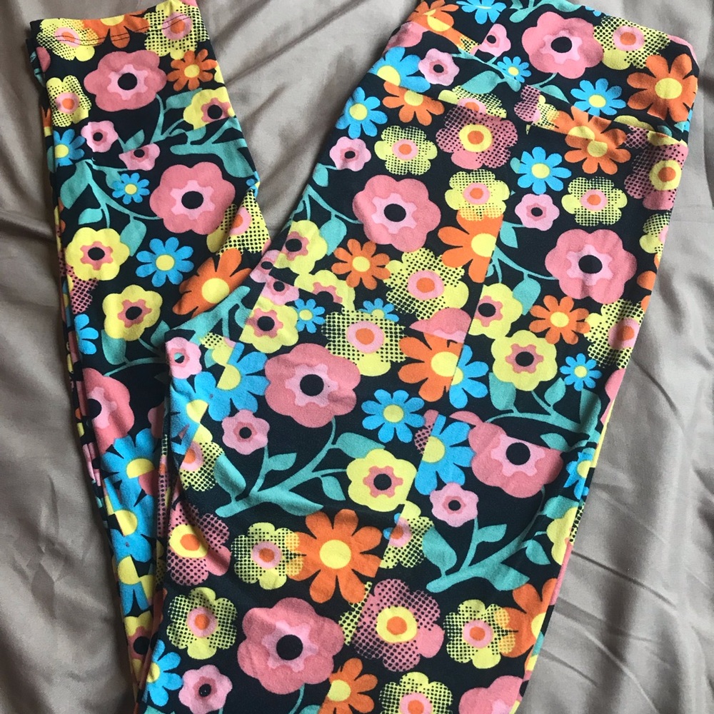 LuLaRoe TC Quilt Floral Leggings